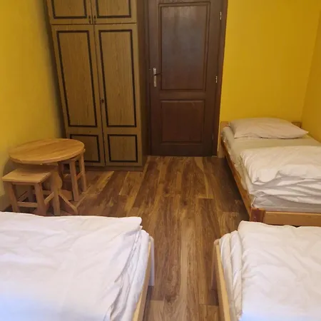 Schronisko Sokoliki 3*