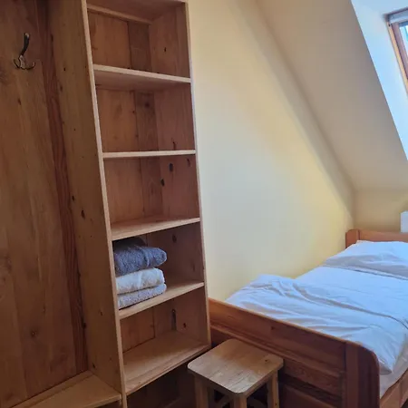 Schronisko Sokoliki Myslakowice