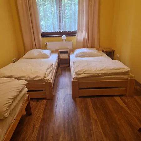 Schronisko Sokoliki 3* Myslakowice