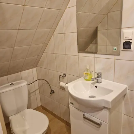 Schronisko Sokoliki Konukevi
