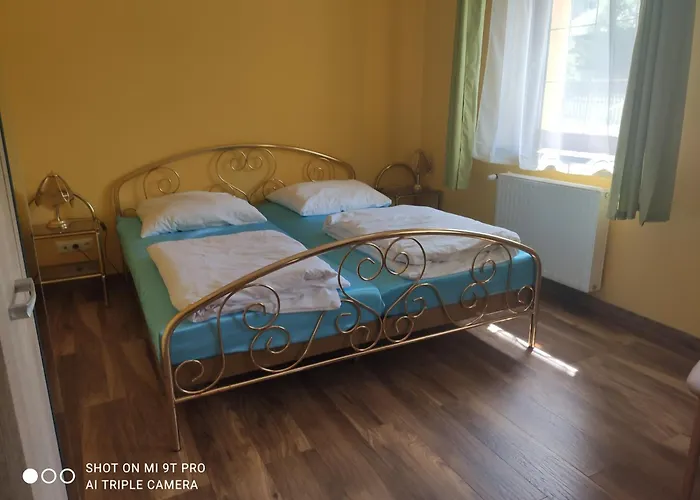 Schronisko Sokoliki Myslakowice