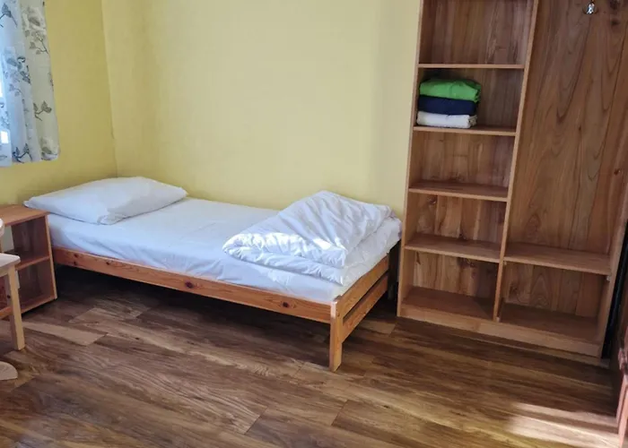 Guest house Schronisko Sokoliki 3*