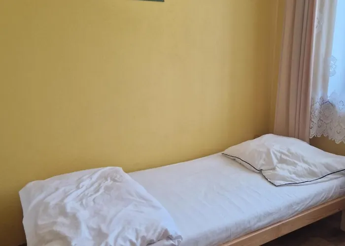 Schronisko Sokoliki Guest house