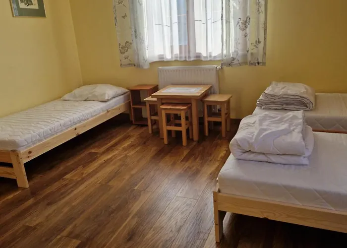 Schronisko Sokoliki Myslakowice