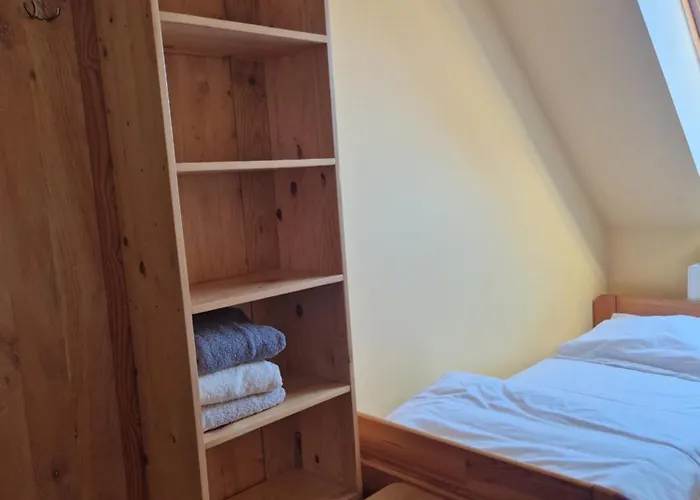 Schronisko Sokoliki Myslakowice