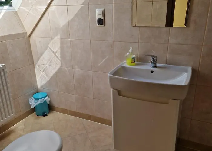 Schronisko Sokoliki Myslakowice