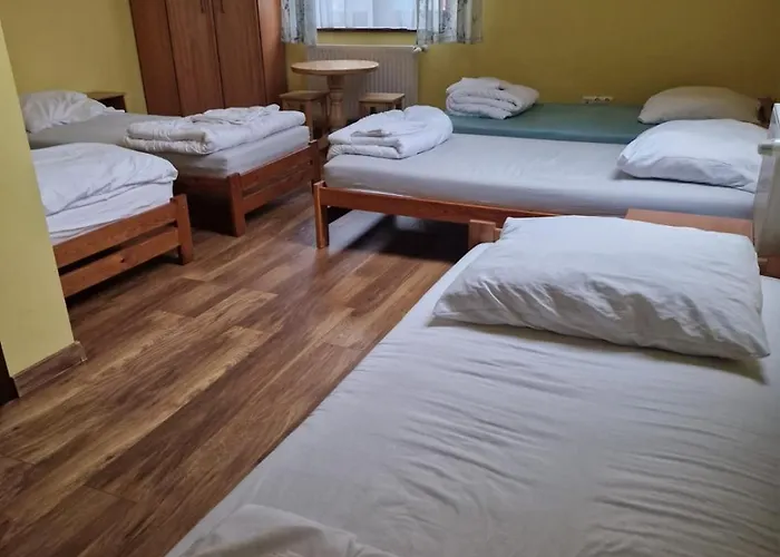 Schronisko Sokoliki Myslakowice