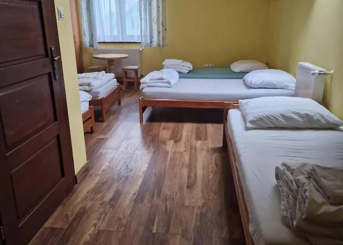 Guest house Schronisko Sokoliki Myslakowice